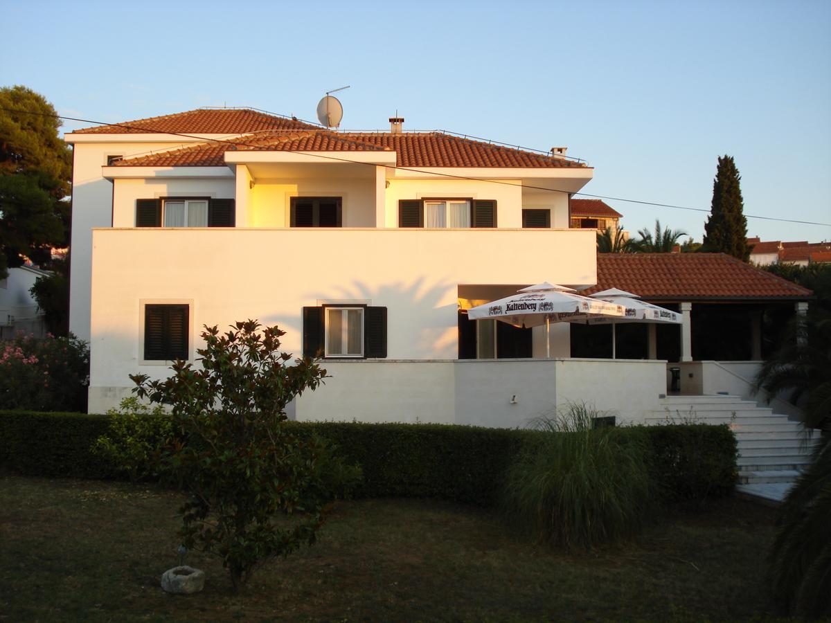 Villa Bunta Sutivan Dış mekan fotoğraf